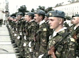 De Ziua Imnului National prezenti au fost mai mult militarii