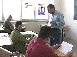 In penitentiar detinutii pot sa isi continue studiile