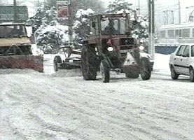 Planul de deszapezire a fost dezbatut la Prefectura Arad