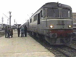 Un sef de tren a fost prins in flagrant in timp ce primea mita trei lei noi