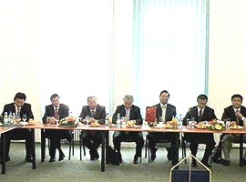 Delegatia chineza din Hainan este hotarata sa faca afaceri cu aradenii