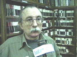 Directorul bibliotecii, Florin Didilescu explica Presei relatiile cu cititorii
