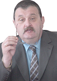 Gavril Popescu este noul prefect al Aradului