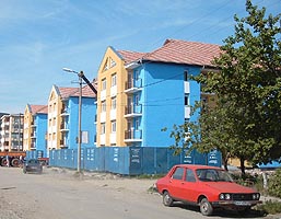 In Arad se construiesc numeroase blocuri de locuinte - Virtual Arad News (c)2006