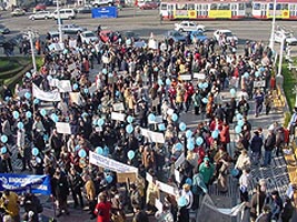 Sindicalistii din Invatamant ameninta cu noi proteste