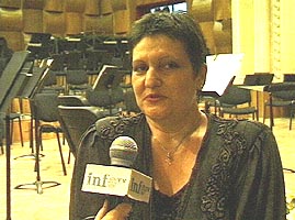 Violonista Rodica Talmaciu s-a implicat in concertele de la Filarmonica