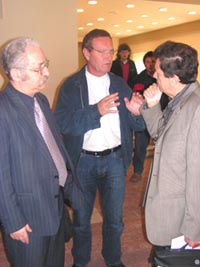 Zoltan Boszormenyi incadrat de scriitorii aradeni Schwartz si Vasile Dan