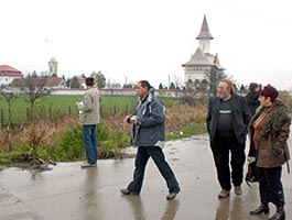 In cadrul vizitei a fost vizitata si Manastirea Gai