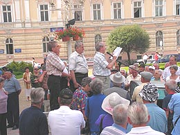 La mitingul pensionarilor a participat si Petre Roman