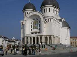 CLM a aprobat majorarea fondurilor pentru lucrarile de amenajari exterioare la noua Catedrala