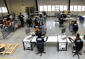 Compania austriaca Jumo a inaugurat o noua hala