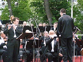 Concertul din 8 mai in Parcul Eminescu