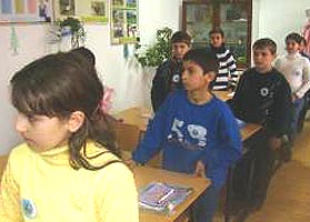 Elevii din Varfurile invata intr-o scoala complet refacuta