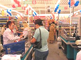 In Cartierul Alfa a fost deschis magazinul Carrefour Express