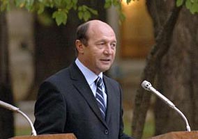 Presedintele Traian Basescu va participa la Festivalul Vinului