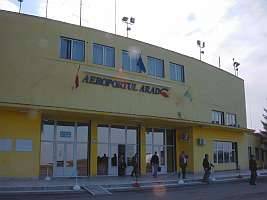 Aeroportul Arad reduce din cheltuieli