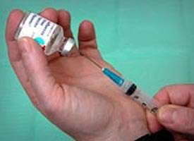 Din totalul de 55.400 de doze de vaccin antigripal primite Aradul mai are doar cateva
