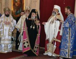 Episcopia Aradului a fost ridicată la rang arhiepiscopal şi conducătorul ei spiritual - Î.P.S. Episcopul Timotei la rangul de Arhiepiscop