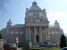 Filarmonica de Stat Arad îşi „deschide porţile" pentru prima dată în istoria sa