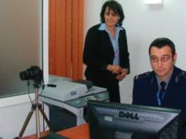 Începând de ieri arădenii pot să obţină paşaportul electronic