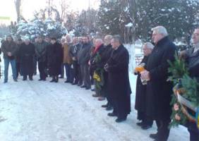 Revoluţionarii au refăcut traseul manifestaţiei din 21 Decembrie 1989