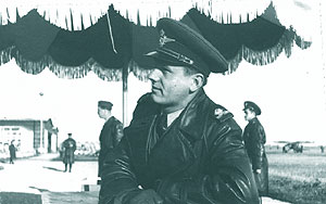 Centru de perfectionare a Pilotajului - Ghimbav 1941, Slt. av. Giurgea Ioan