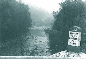 Prin "toamna ajungerii ACOLO"