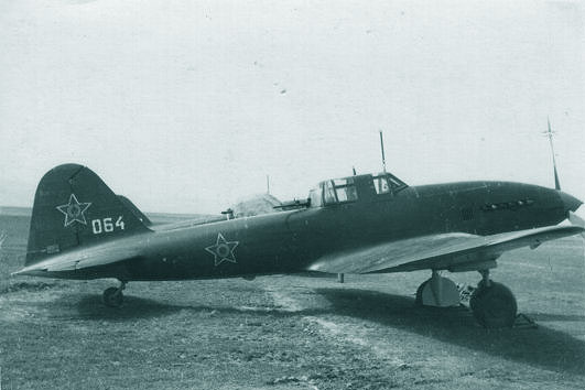 Avionul de asalt IL-10