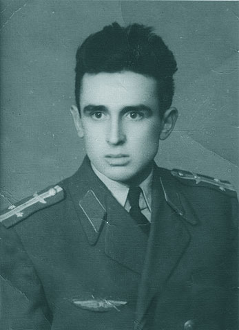 Ofiter pilot absolvent Iurascu Vasile - 1951