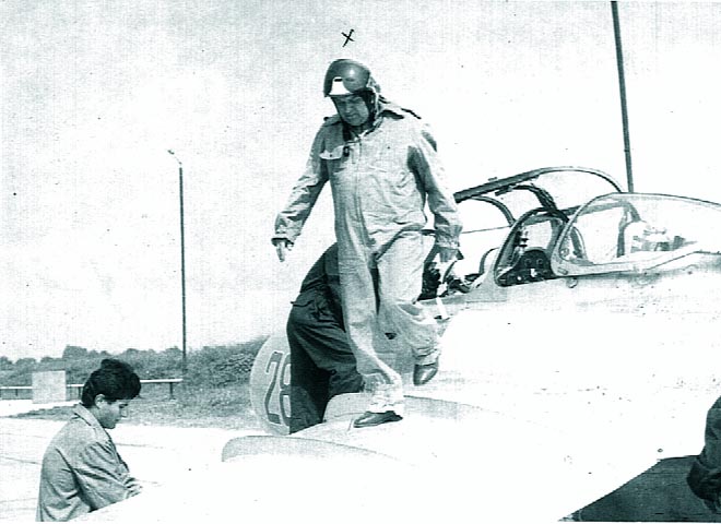 1973: Craiova - sfarsit de zbor cu MIG-15