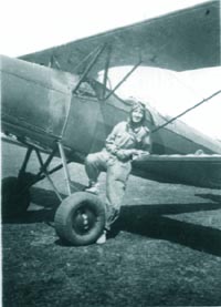 C.dor av, DAN STOIAN langa avionul Potez XXV