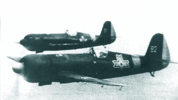 O celula de "80"-uri urcand spre inamic