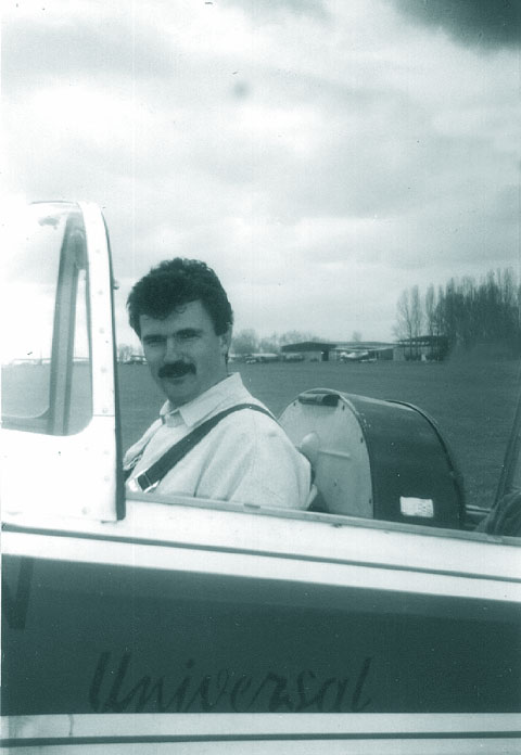 Instructor antrenor al Lotului de acrobatie, DANIEL STEFANESCU