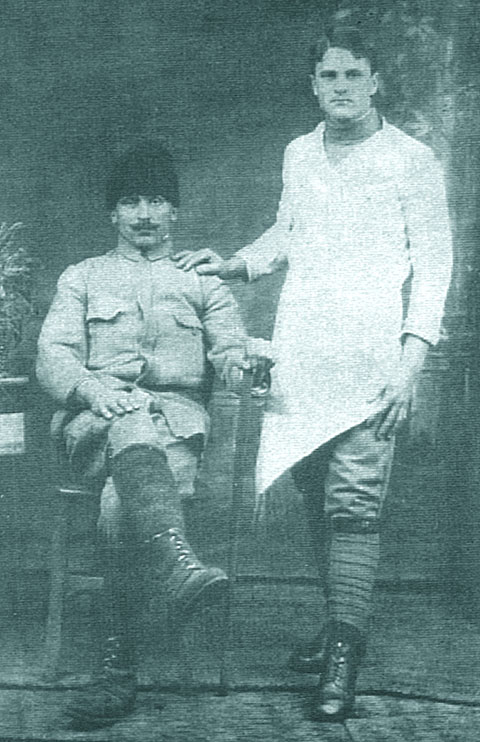 1918, la Iasi, "inlocuitor de bucatar"