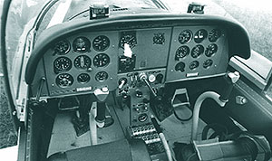 ZLIN-142, ergonomica si eleganta cabina