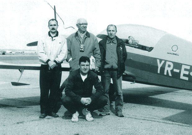 Dan Conderman, Daniel Popescu, Ioan Postolache alaturi de magistrul Manolache