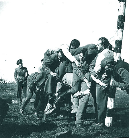 Ghimbav august 1941: "Lapte gros" la incarcatura maxima: sa te tii, baiete!...