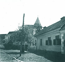 Ghimbavul "patriarhal" din vara 1941 (Biserica si casa taraneasca)