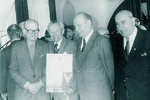 Aviatorul scriitor ing. CONSTANTIN GHEORGHIU sarbatorit la 80 de ani, martie 1987