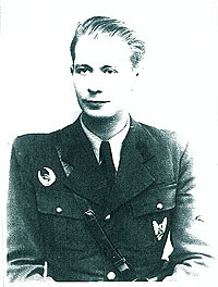Aviatorul Maxim E. Nicolae Sixtus