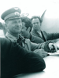 Bucurie dupa un zbor reusit