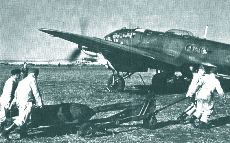 Reinarmarea cu bombe a HEINKEL-ului