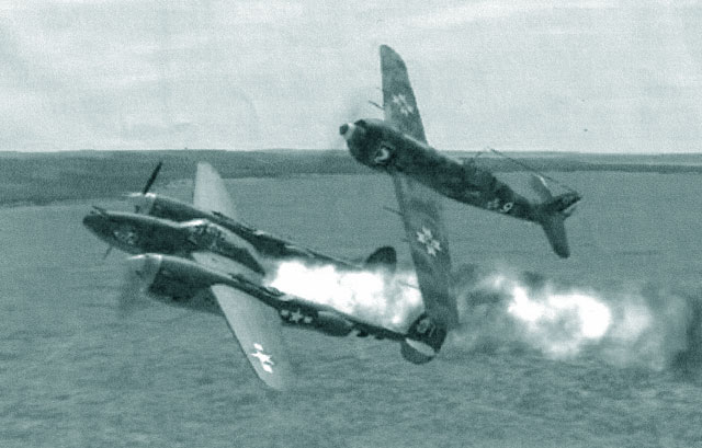 P-38 Lightning atacat de un IAR 81c