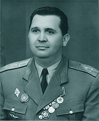 Col. av., cdt. al Diviziilor Aviatie 97 si 34, iar in 1960-1961 seful Scolii de Ofiteri Aviatie